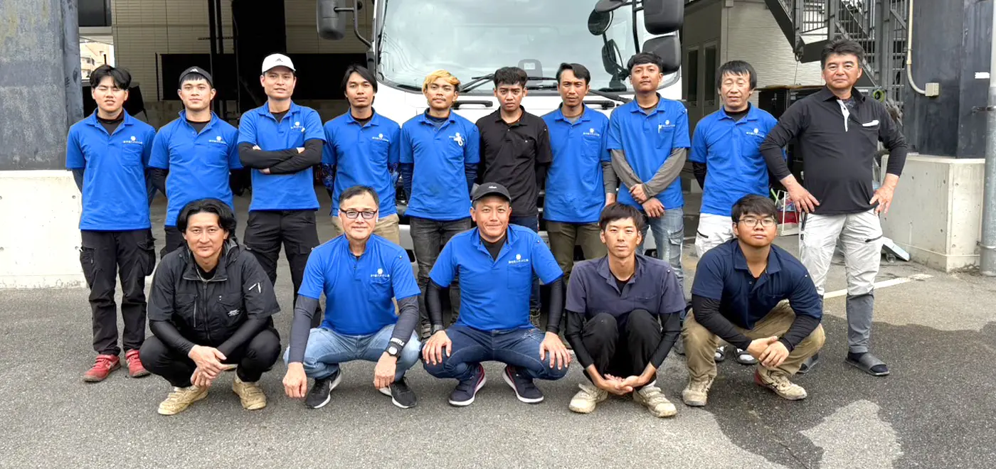 中国スタッド工業の笑顔の社員